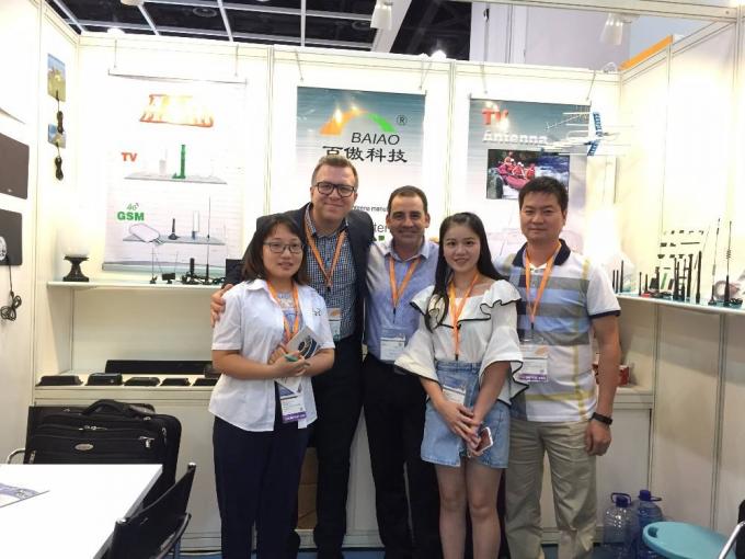 آنتن WiFi تلویزیون خودرو تلسکوپی 5 - 28dBi با دیسک مکیدن 10